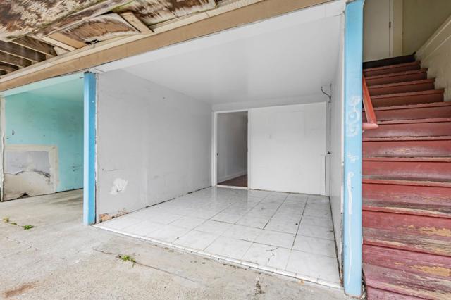 576 Sylvan Street, Daly City CA: https://media.crmls.org/mediaz/87c70abb-4ffb-4ddf-b159-e2233e893423.jpg