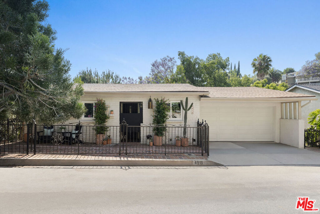 4918 Seldner Avenue