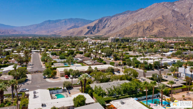 722 Chuckwalla Road, Palm Springs, California 92262, 4 Bedrooms Bedrooms, ,4 BathroomsBathrooms,Single Family Residence,For Sale,Chuckwalla,24409635