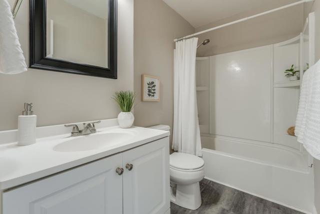2915 Leotar Circle, Santa Cruz CA: https://media.crmls.org/mediaz/87c97c73-403e-4824-bcce-689814e9bfe3.jpg