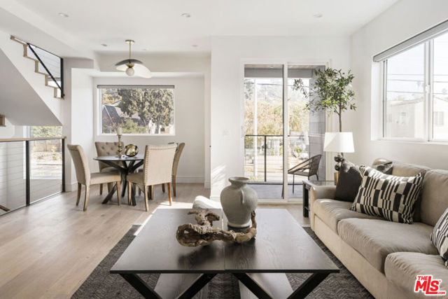 6847 N Figueroa Street, Los Angeles CA: https://media.crmls.org/mediaz/87ca7db2-2fe9-437f-90e9-fcd49357e073.jpg