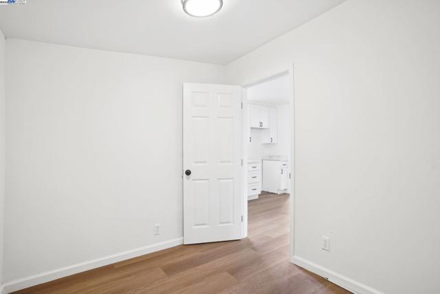 1130 61St Ave, Oakland CA: https://media.crmls.org/mediaz/87cb9429-63cd-4336-8d61-40f11fc21b89.jpg
