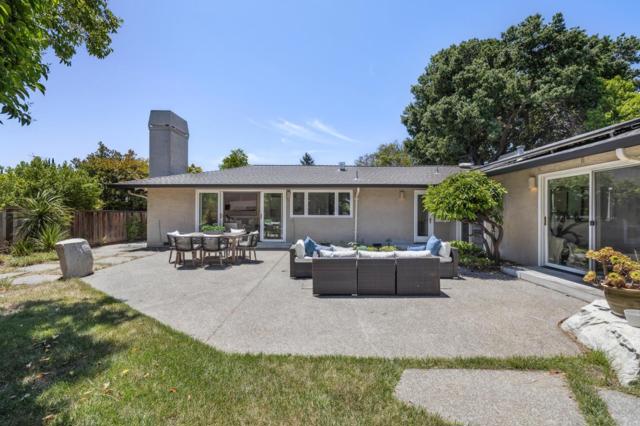 20717 Meadow Oak Road, Saratoga CA: https://media.crmls.org/mediaz/87cb9a01-4968-4e79-b3d4-1bc7ad0d1c27.jpg