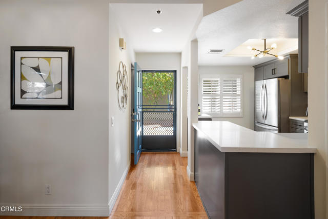 Detail Gallery Image 2 of 51 For 1310 E Orange Grove Bld #114,  Pasadena,  CA 91104 - 2 Beds | 2/1 Baths