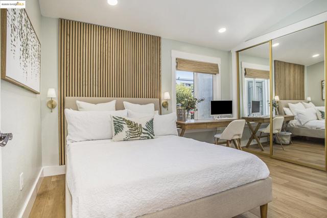 1550 Trawler St, Discovery Bay CA: https://media.crmls.org/mediaz/87cce247-40fe-4e08-a3fc-2cee4a841305.jpg