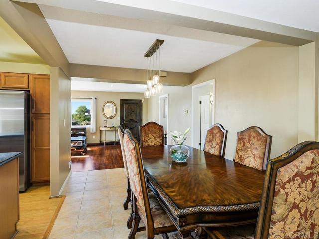 Detail Gallery Image 13 of 67 For 511 Hilltop Dr, Chula Vista,  CA 91910 - 3 Beds | 2 Baths