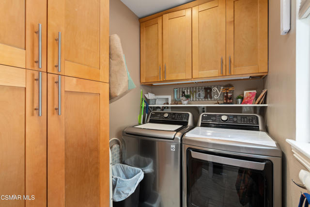 5492 Calarosa Ranch Road, Camarillo CA: https://media.crmls.org/mediaz/87cd9c78-d48e-45b7-8196-73a3dd42ab8d.jpg