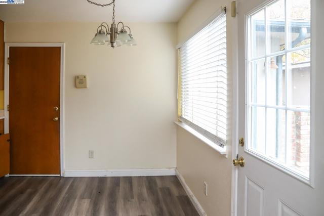 4295 N Archie Avenue, Fresno CA: https://media.crmls.org/mediaz/87ce81a7-90f3-406a-80dd-683cc60cde0d.jpg