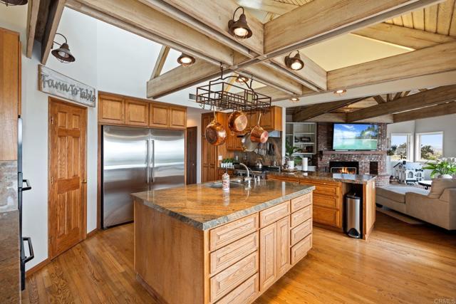 Image 18 of 75 For 4938 San Jacinto Circle