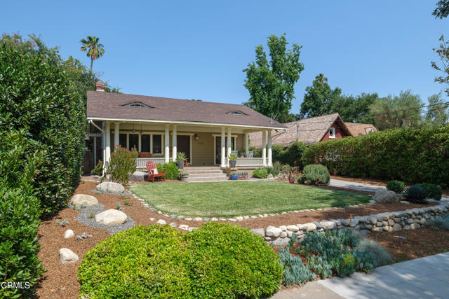 1036 N Chester Avenue, Pasadena CA: https://media.crmls.org/mediaz/87cf0a61-9c07-48c0-b9f8-6898200a62e6.jpg