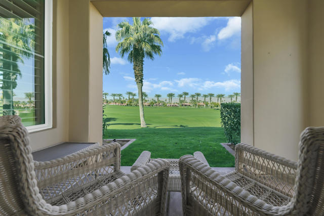 80276 Via Tesoro, La Quinta CA: https://media.crmls.org/mediaz/87cf8e6c-e064-47b3-9dd9-be26c659687a.jpg