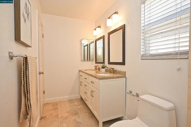 230 Triana Way, San Ramon CA: https://media.crmls.org/mediaz/87cfa835-4ab8-494d-8ebc-3e809026ea81.jpg