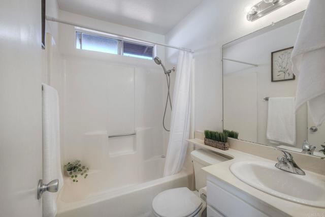 Detail Gallery Image 20 of 31 For 4564 Quailridge Dr, Oceanside,  CA 92056 - 2 Beds | 1 Baths