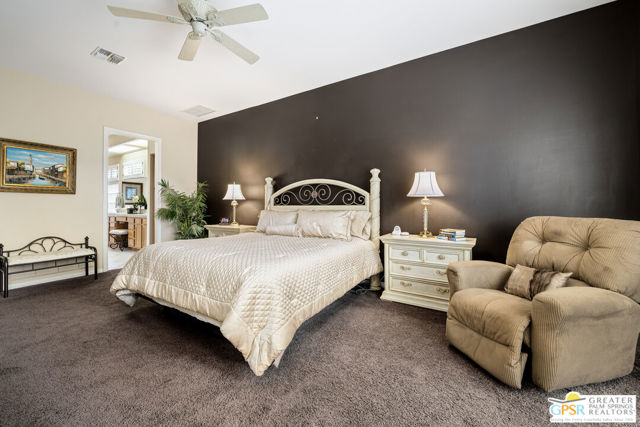 35707 Stonebriar Drive, Palm Desert CA: https://media.crmls.org/mediaz/87d07833-8fe0-4775-b660-f44be57e4568.jpg