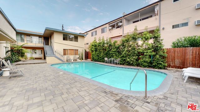 1435 N Fairfax Avenue, West Hollywood CA: https://media.crmls.org/mediaz/87d0b726-9fc8-46bb-8867-c18f73a2d89a.jpg