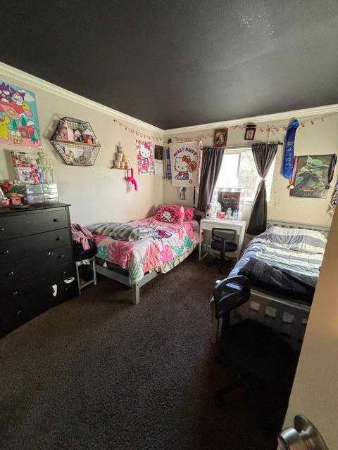 418 Calaveras Way, Greenfield CA: https://media.crmls.org/mediaz/87d17e45-61c2-4c07-9915-c24167356ff7.jpg