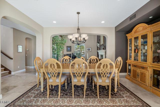 Detail Gallery Image 7 of 55 For 3447 Sentinel Ct, Simi Valley,  CA 93065 - 5 Beds | 4/1 Baths