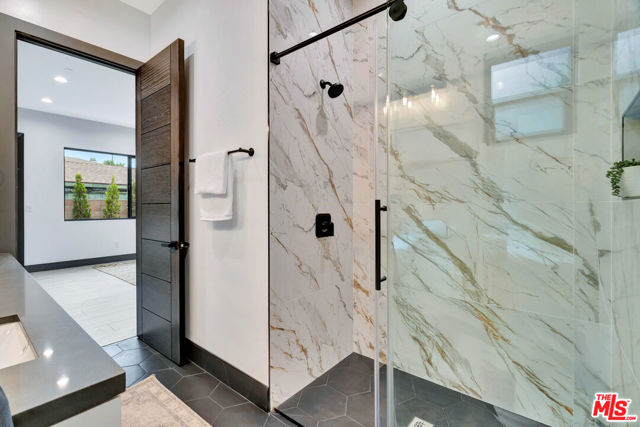19513 Cantara Street, Reseda CA: https://media.crmls.org/mediaz/87d530b9-274f-47b7-9c33-09e1a86df36e.jpg