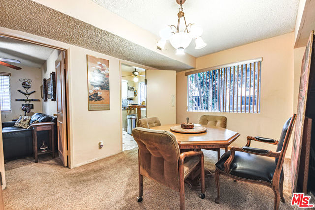 1211 North Orange Grove Avenue, 6 photo 8
