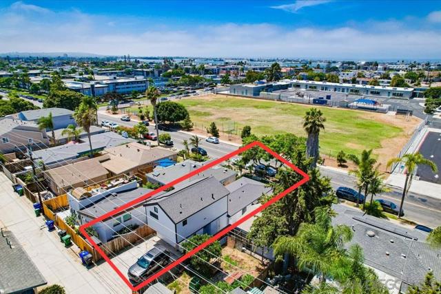 4053 55 Jewell St, San Diego CA: https://media.crmls.org/mediaz/87d76558-b323-4cfb-9a9f-4221702b1713.jpg
