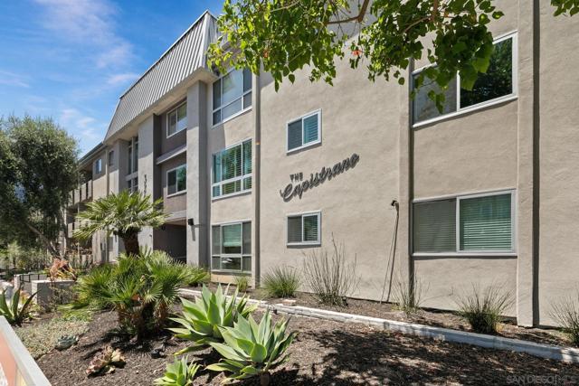 3266 1st Ave., San Diego CA: https://media.crmls.org/mediaz/87d7c95c-8e64-4fa3-8a39-7ecb33414e27.jpg
