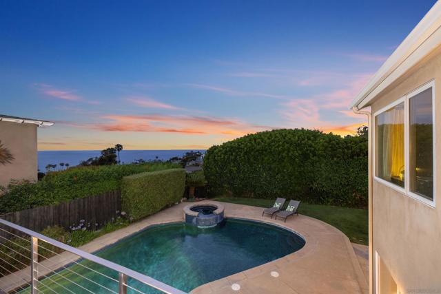 4336 Hill St, San Diego CA: https://media.crmls.org/mediaz/87d99965-8724-4120-875c-c1dca014df33.jpg