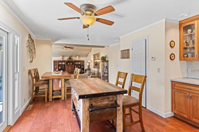 13700 Sycamore Drive, Morgan Hill CA: https://media.crmls.org/mediaz/87da89c1-2379-4f94-87ab-f7698b1da540.jpg