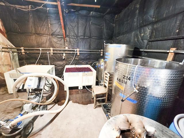25260 E Old Julian Hwy, Ramona CA: https://media.crmls.org/mediaz/87dafeaa-f4a0-4d2e-b03a-aa1c1806b1e4.jpg