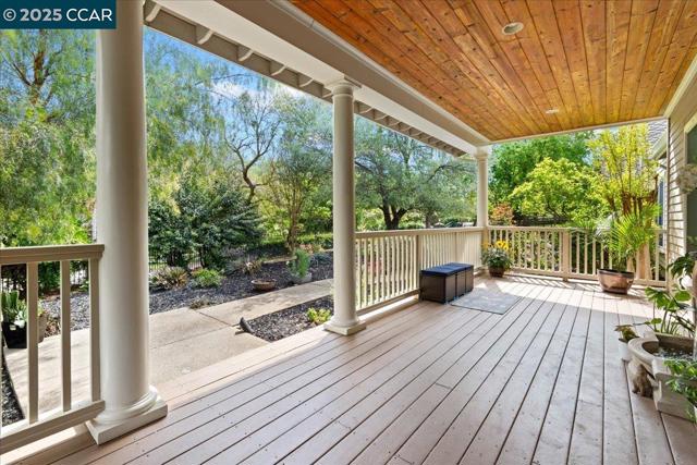 1101 North Gate Road, Walnut Creek CA: https://media.crmls.org/mediaz/87dc3b30-2f67-49e4-8cee-69ddea42edd8.jpg