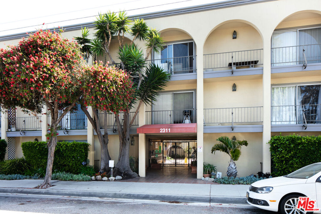 2311 4TH Street #114