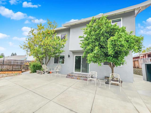 2160 Clipper Ship Drive, Fairfield CA: https://media.crmls.org/mediaz/87dd096e-8fe7-45cf-a9d0-7ed6a188dbd0.jpg