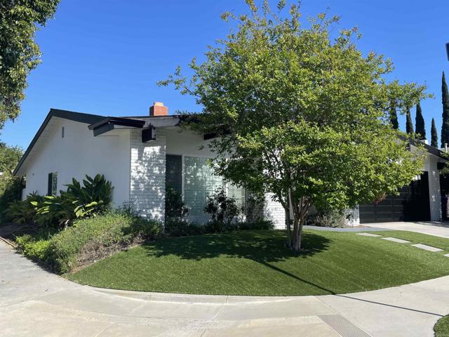 Detail Gallery Image 46 of 56 For 6860 Whitaker Ave, Lake Balboa,  CA 91406 - 3 Beds | 2 Baths