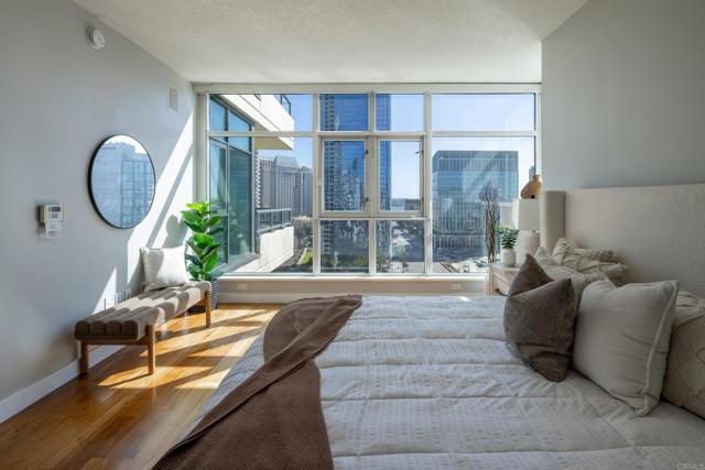 Detail Gallery Image 13 of 27 For 1199 Pacific Hwy #1605,  San Diego,  CA 92101 - 3 Beds | 2 Baths