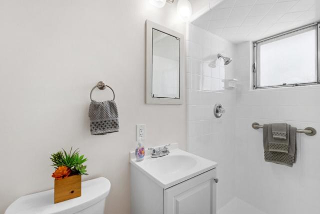1795 Foxworthy Avenue, San Jose CA: https://media.crmls.org/mediaz/87df09ba-009a-410b-9794-80736602a06d.jpg