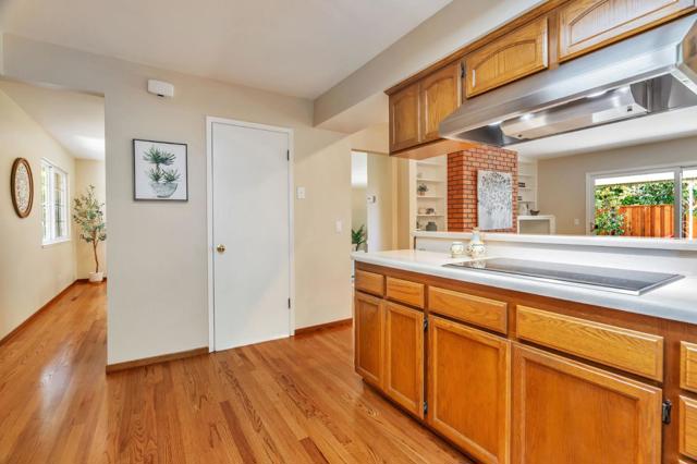 1132 Reynella Court, Sunnyvale CA: https://media.crmls.org/mediaz/87df1331-4802-4a75-8a4b-85ffa5879e43.jpg