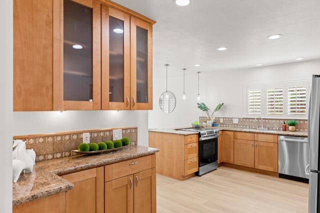 1122 Lancelot Lane, San Jose CA: https://media.crmls.org/mediaz/87dfa8af-faa7-4b5f-b2a4-517b4108dc30.jpg