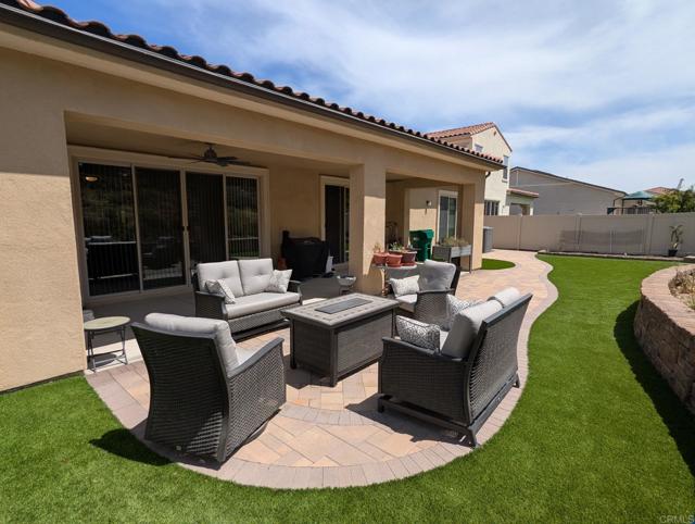34885 Heartland Lane, Murrieta CA: https://media.crmls.org/mediaz/87e1db1a-8882-4b86-91e8-4bfc0dbdc82b.jpg