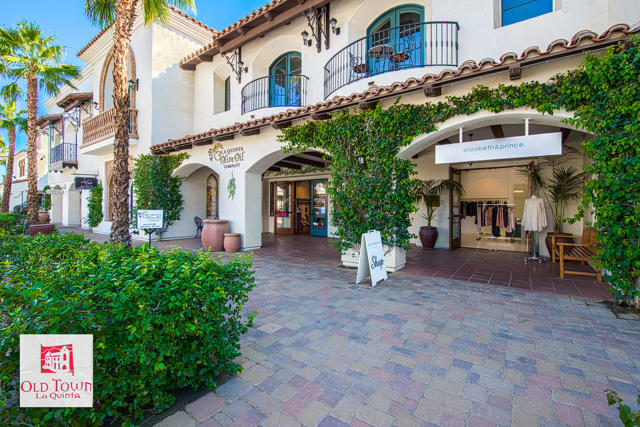 78270 Avenida Nuestra, La Quinta CA: https://media.crmls.org/mediaz/87e1edba-c876-47da-90e5-8fe040cb976d.jpg