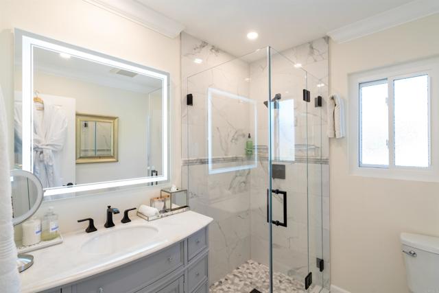 Detail Gallery Image 32 of 48 For 3865 Cadden Way, San Diego,  CA 92117 - 4 Beds | 2/1 Baths