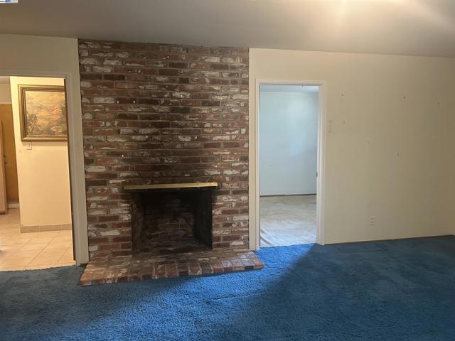 18393 Pepper St, Castro Valley CA: https://media.crmls.org/mediaz/87e39674-818c-4708-a246-4418eff2d8ef.jpg