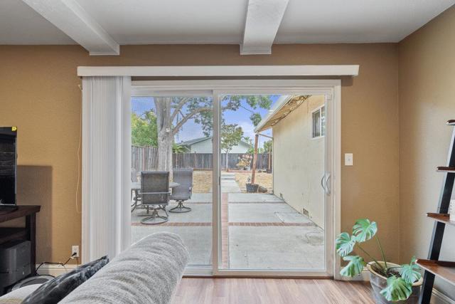 1301 3rd Street, Gilroy CA: https://media.crmls.org/mediaz/87e614ea-c6f3-4624-8e3f-0cfc8cdea8c2.jpg