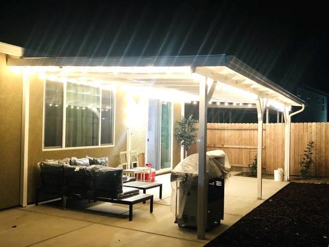 1630 Red Ribbons Lane, Manteca CA: https://media.crmls.org/mediaz/87e9818d-ad65-44bf-ab10-492861cab01c.jpg