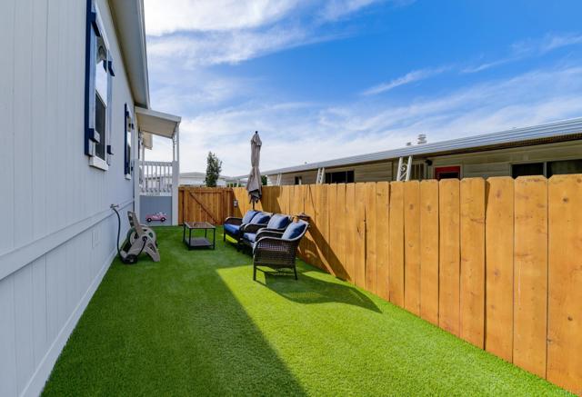 Detail Gallery Image 23 of 25 For 718 Sycamore Ave #14,  Vista,  CA 92083 - 3 Beds | 2 Baths