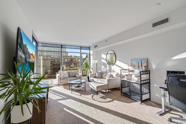 1441 9th Ave, San Diego CA: https://media.crmls.org/mediaz/87e99bb1-3eec-4b05-ba2c-eaea6af3795a.jpg