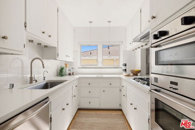 2641 4th Street, 6 photo 3
