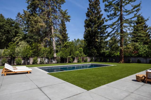 240 Valparaiso Avenue, Atherton CA: https://media.crmls.org/mediaz/87ea6697-0be2-4c20-bfe9-27bc871fb9cc.jpg