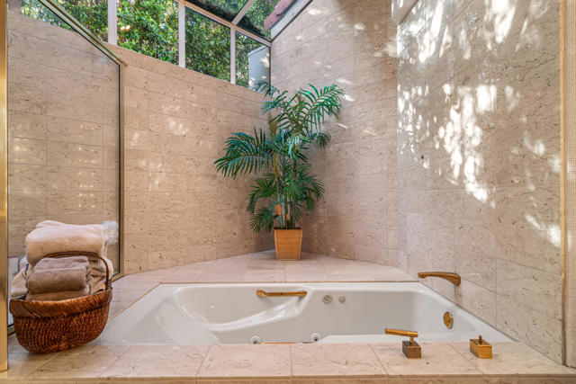 75295 St Andrews Court, Indian Wells, CA 92210