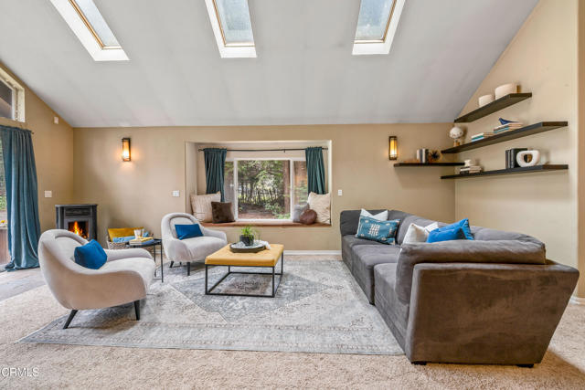 Detail Gallery Image 11 of 52 For 31780 Highway 20, Fort Bragg,  CA 95437 - 3 Beds | 3/1 Baths