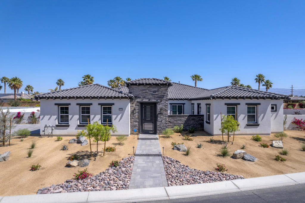 81910 Mountain Spur Drive, La Quinta, CA 92253