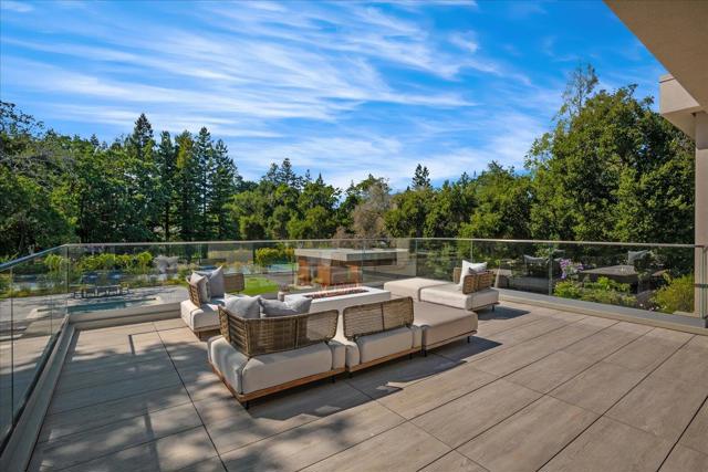 88 Tuscaloosa Avenue, Atherton CA: https://media.crmls.org/mediaz/87ed8aa9-ea0d-4cbd-b242-90c5855b3d28.jpg